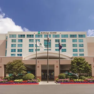 Отель Embassy By Hilton Airport, Портленд