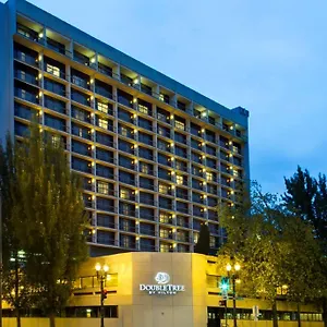 4* 酒店 波特兰希尔顿逸林酒店