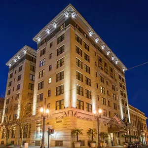 Deluxe Otel